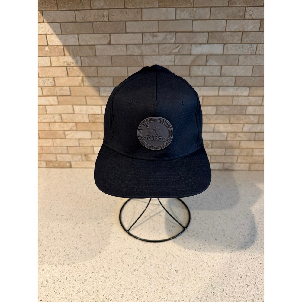 Adidas Black Snapback Hat Flat Brim Performance Baseball Cap Athletic Unisex